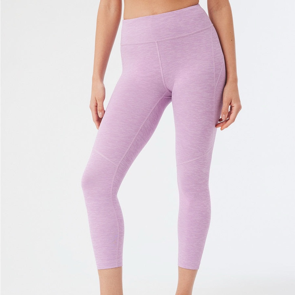 Outdoor Voices Move Free 3/4 Lavender Leggings